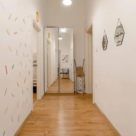 Lovely Flat In The Heart Of Budapest Exterior photo