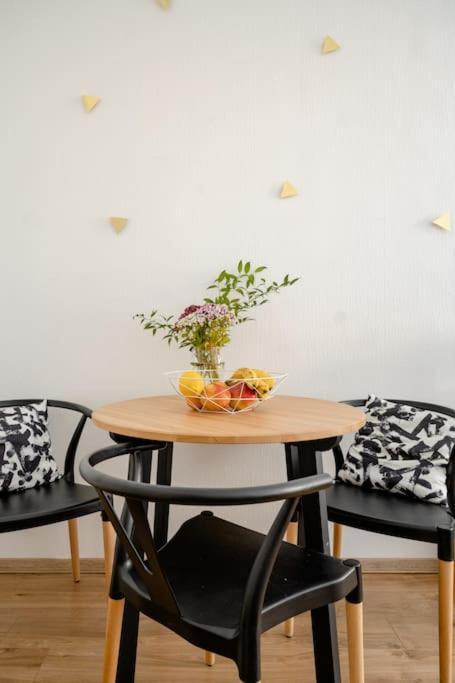 Lovely Flat In The Heart Of Апартаменти Будапешт