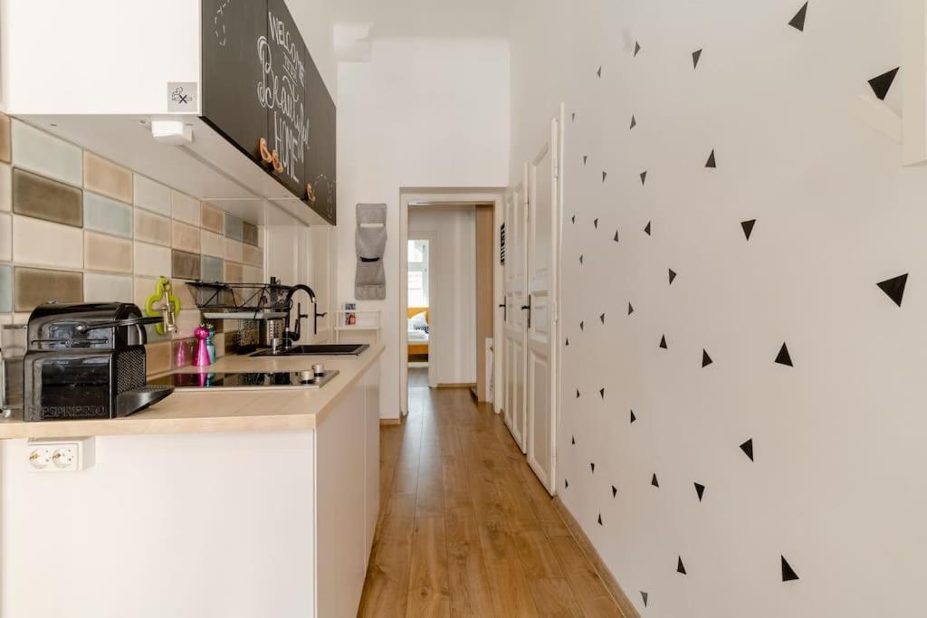 Lovely Flat In The Heart Of * Будапешт